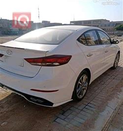 هیۆندای ئەلەنترا